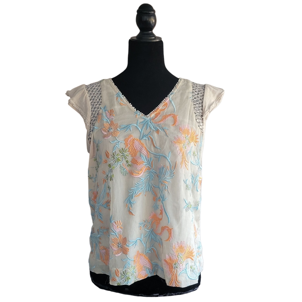 Anthropologie Tiny Embroidered Tank Top
Cotton embroidered tank  Size S